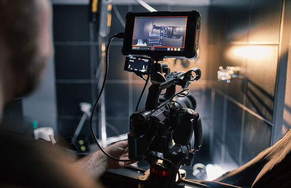 動画編集スクールを催しております | 東京で映像制作なら株式会社Award of Life